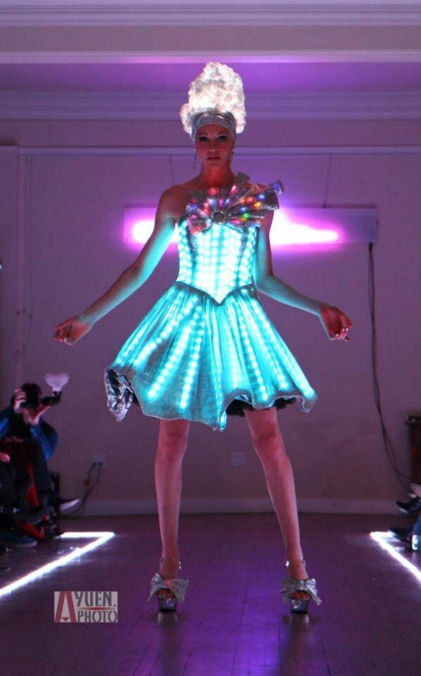 MakeFashion chameleon cocktail dress, photo 2