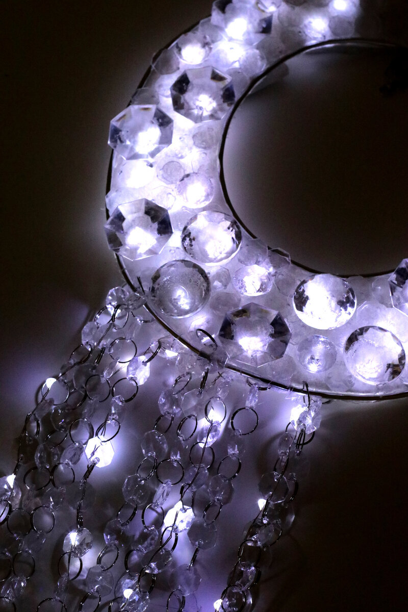 Illuminated Accessories for an Opera Performance